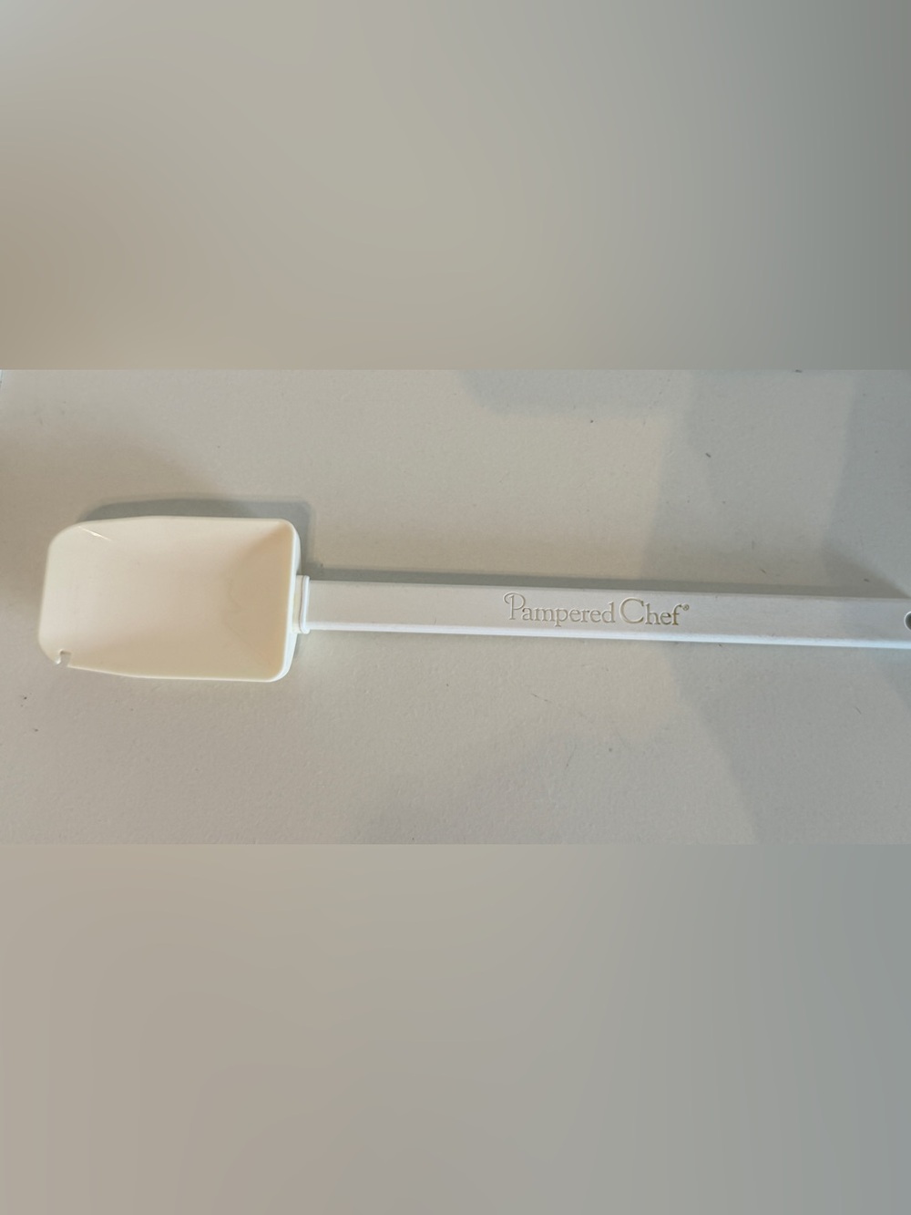 VTG Pampered Chef Classic White Mix 'N Scraper Heavy Duty Spoon Spatula